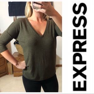 EXPRESS Green Sweater Size XS